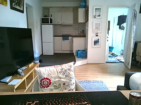 mihaimichael online show from 18, 4, 2026