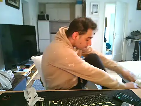 mihaimichael online show from 4, 4, 2026