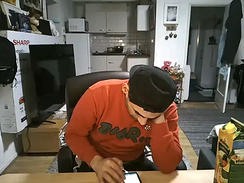 mihaimichael online show from 31, 10, 2025