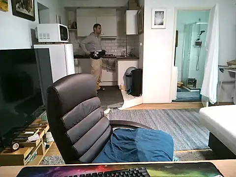 mihaimichael online show from 3, 10, 2025