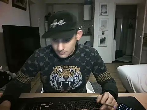 mihaimichael online show from 13, 4, 2026