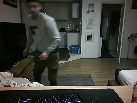 mihaimichael online show from 30, 4, 2026