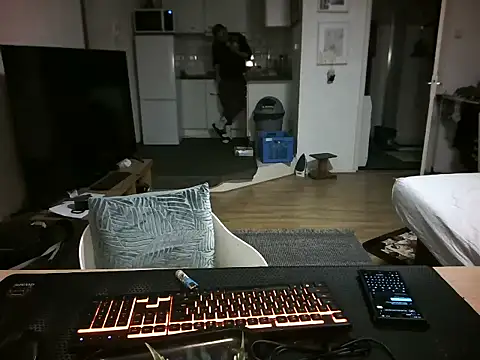 mihaimichael online show from 28, 3, 2026