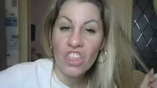 TherestlessKitty online show from 27, 2, 2025