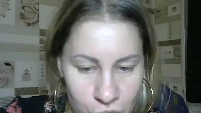 TherestlessKitty online show from 19, 10, 2025