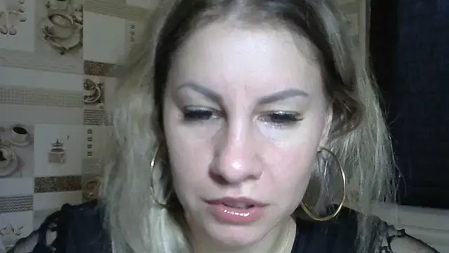 TherestlessKitty online show from 20, 9, 2025