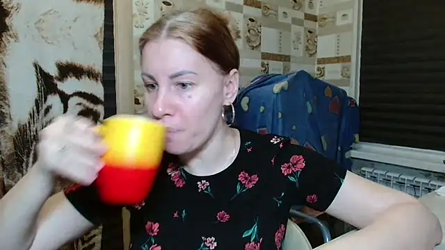 TherestlessKitty online show from 13, 7, 2026