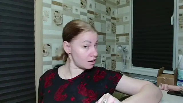 TherestlessKitty online show from 17, 6, 2026