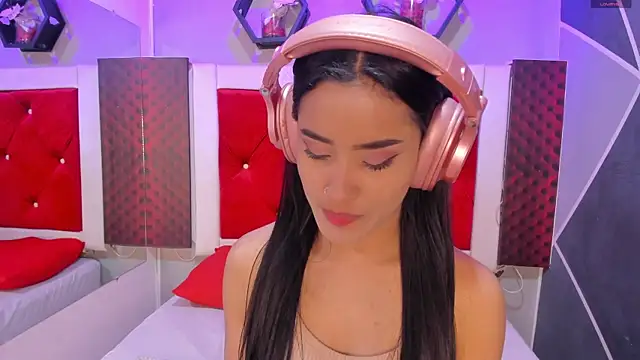 Karoll014 online show from 3, 12, 2025