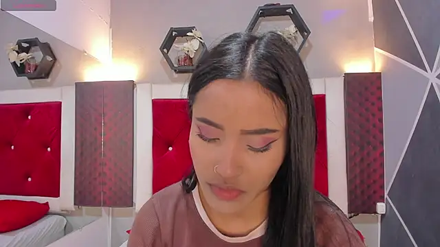 Karoll014 online show from 6, 3, 2026