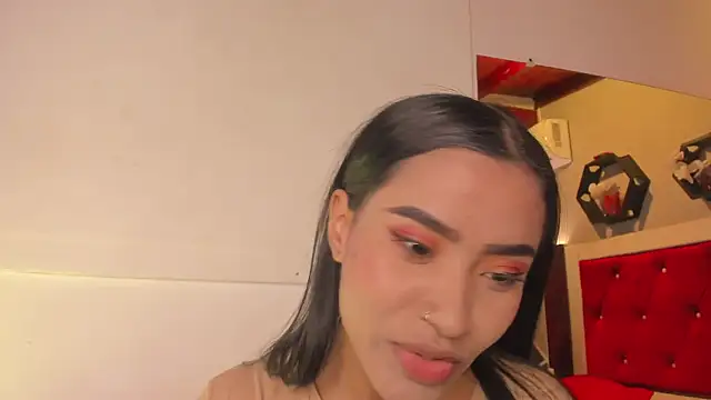 Snapshot of Karoll014 chatting on 1, 7, 2026 Karoll014 online show from 1, 7, 2026