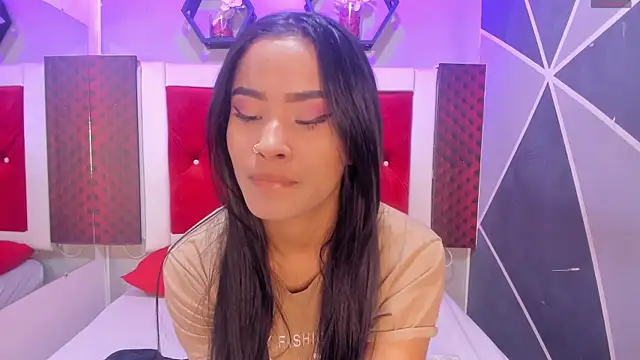 Karoll014 online show from 2, 12, 2025