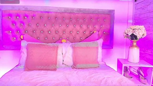 Tayzon Foxxx online show from 7, 1, 2026