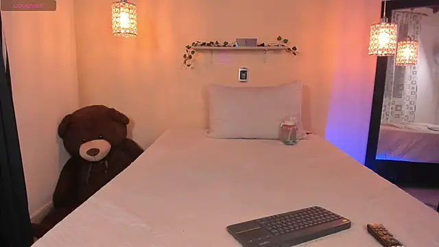 IsabelaSantana online show from 21, 4, 2026