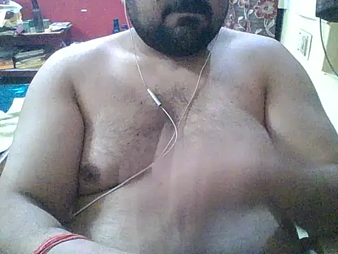 ARYANAVAILABLE online show from 7, 11, 2025