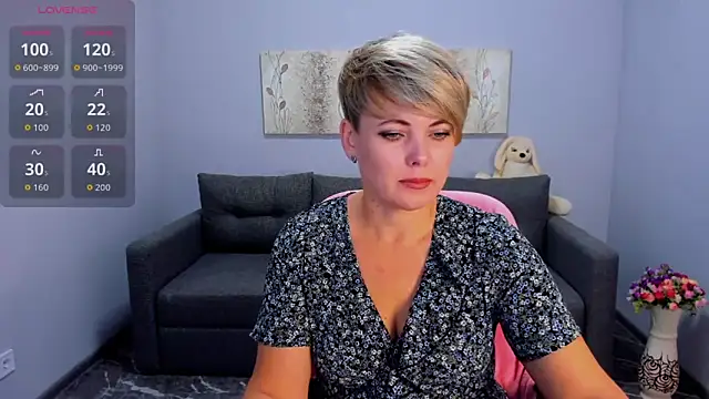 Snapshot of Julia_Wilsone chatting on 1, 10, 2025 Julia Wilsone online show from 1, 10, 2025