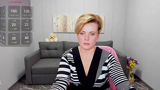 Snapshot of Julia_Wilsone chatting on 27, 1, 2025 Julia Wilsone online show from 27, 1, 2025