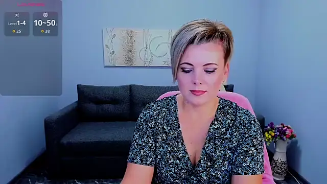 Julia Wilsone online show from 23, 11, 2025