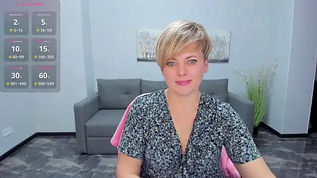 Snapshot of Julia_Wilsone chatting on 5, 2, 2025 Julia Wilsone online show from 5, 2, 2025