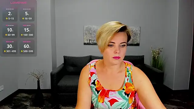 Snapshot of Julia_Wilsone chatting on 11, 9, 2025 Julia Wilsone online show from 11, 9, 2025