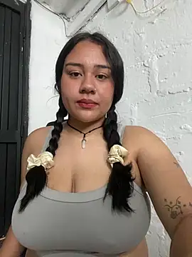Snapshot of SofiaGarcia7 chatting on 2, 6, 2026 SofiaGarcia7 online show from 2, 6, 2026