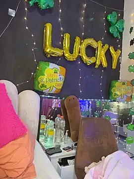 AlisonHoot69 online show from 18, 3, 2026