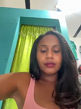 Snapshot of AlisonHoot69 chatting on 27, 10, 2025 AlisonHoot69 online show from 27, 10, 2025