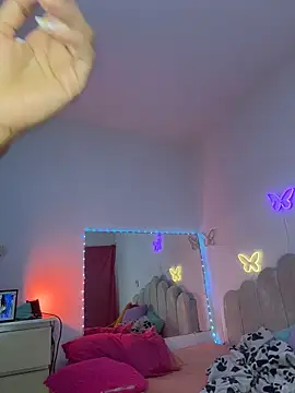 AlisonHoot69 online show from 12, 5, 2026