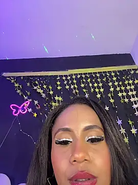 Snapshot of AlisonHoot69 chatting on 11, 11, 2025 AlisonHoot69 online show from 11, 11, 2025