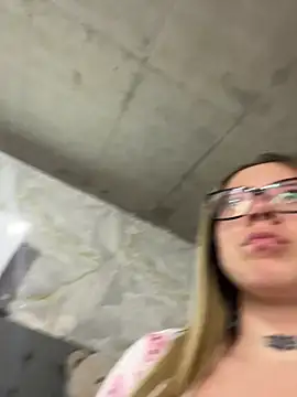 Cristal v 1 online show from 21, 4, 2026