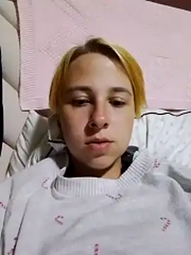 Snapshot of Gussie_Bridie chatting on 13, 4, 2026 Gussie Bridie online show from 13, 4, 2026