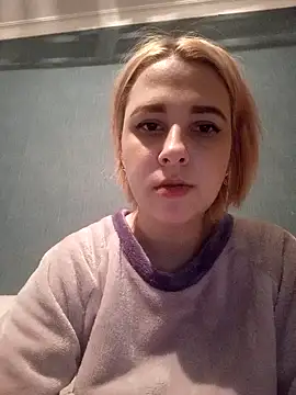 Gussie Bridie online show from 2, 2, 2025