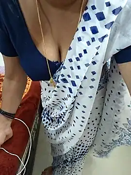 Snapshot of Telugu_Romanticteacher chatting on 13, 4, 2026 Telugu Romanticteacher online show from 13, 4, 2026