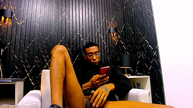 Snapshot of Jose_Smoke chatting on 17, 10, 2025 Jose Smoke online show from 17, 10, 2025