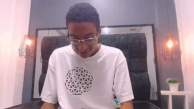 Jose Smoke online show from 4, 3, 2025