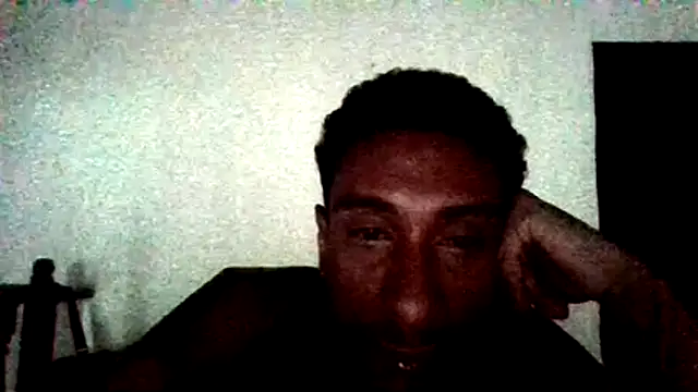 Snapshot of Jose_Smoke chatting on 31, 10, 2025 Jose Smoke online show from 31, 10, 2025