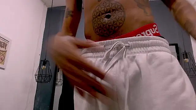 Snapshot of Jose_Smoke chatting on 17, 11, 2025 Jose Smoke online show from 17, 11, 2025