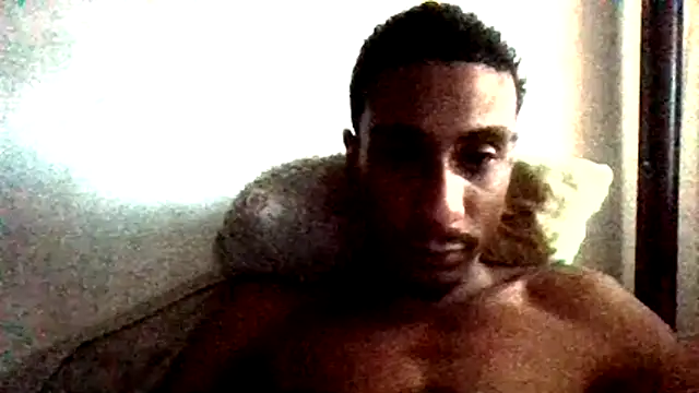 Snapshot of Jose_Smoke chatting on 25, 10, 2025 Jose Smoke online show from 25, 10, 2025