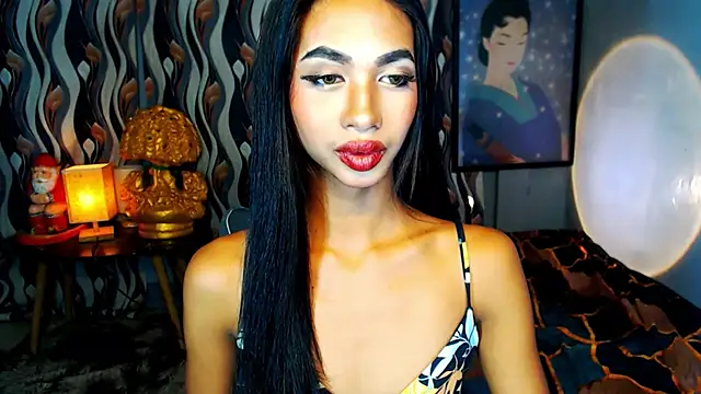 Snapshot of PrettyLatiina chatting on 22, 1, 2025 PrettyLatiina online show from 22, 1, 2025