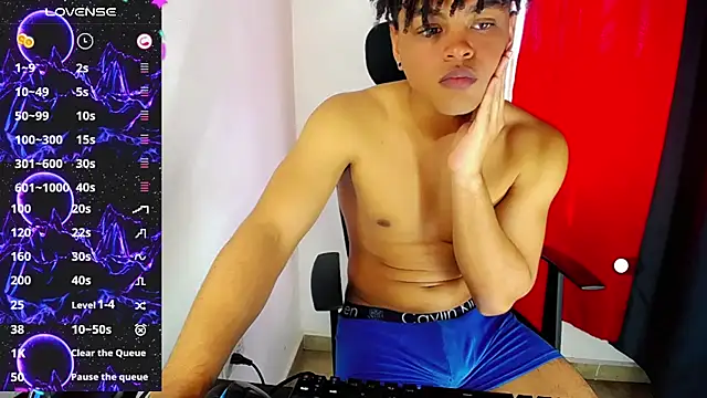 Snapshot of Ares_ttoter chatting on 11, 12, 2024 Ares ttoter online show from 11, 12, 2024