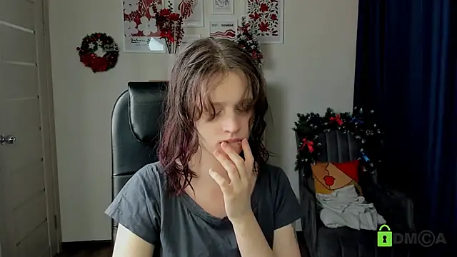 Snapshot of Alina_Mills chatting on 14, 1, 2026 Alina Mills online show from 14, 1, 2026