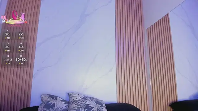 juicy led  online show from 17, 10, 2025