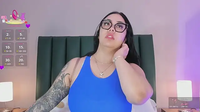 juicy led  online show from 20, 4, 2026