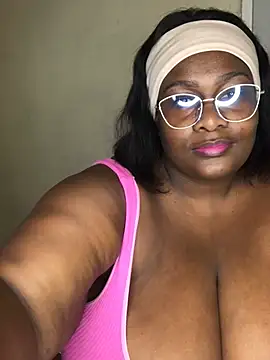 Snapshot of bustytitsxxx chatting on 22, 4, 2026 bustytitsxxx online show from 22, 4, 2026