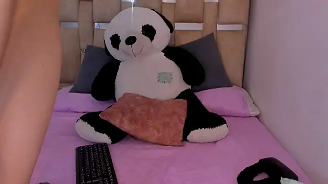 Snapshot of Black_Rose2 chatting on 26, 4, 2026 Black Rose2 online show from 26, 4, 2026