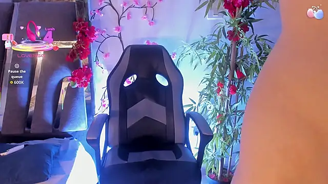 Black Rose2 online show from 30, 11, 2025