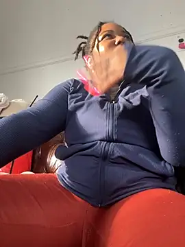 Goddess Nafeesha online show from 22, 4, 2026