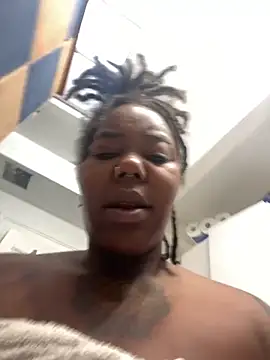 Snapshot of Goddess_Nafeesha chatting on 27, 11, 2025 Goddess Nafeesha online show from 27, 11, 2025