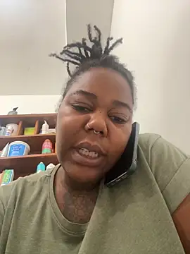 Snapshot of Goddess_Nafeesha chatting on 5, 11, 2025 Goddess Nafeesha online show from 5, 11, 2025