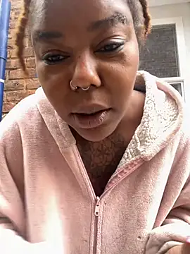 Snapshot of Goddess_Nafeesha chatting on 15, 10, 2025 Goddess Nafeesha online show from 15, 10, 2025